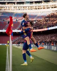 徐正源刚跟蓉城续约，就钦点斯坦丘和巴尔加斯转会入队，引发热议